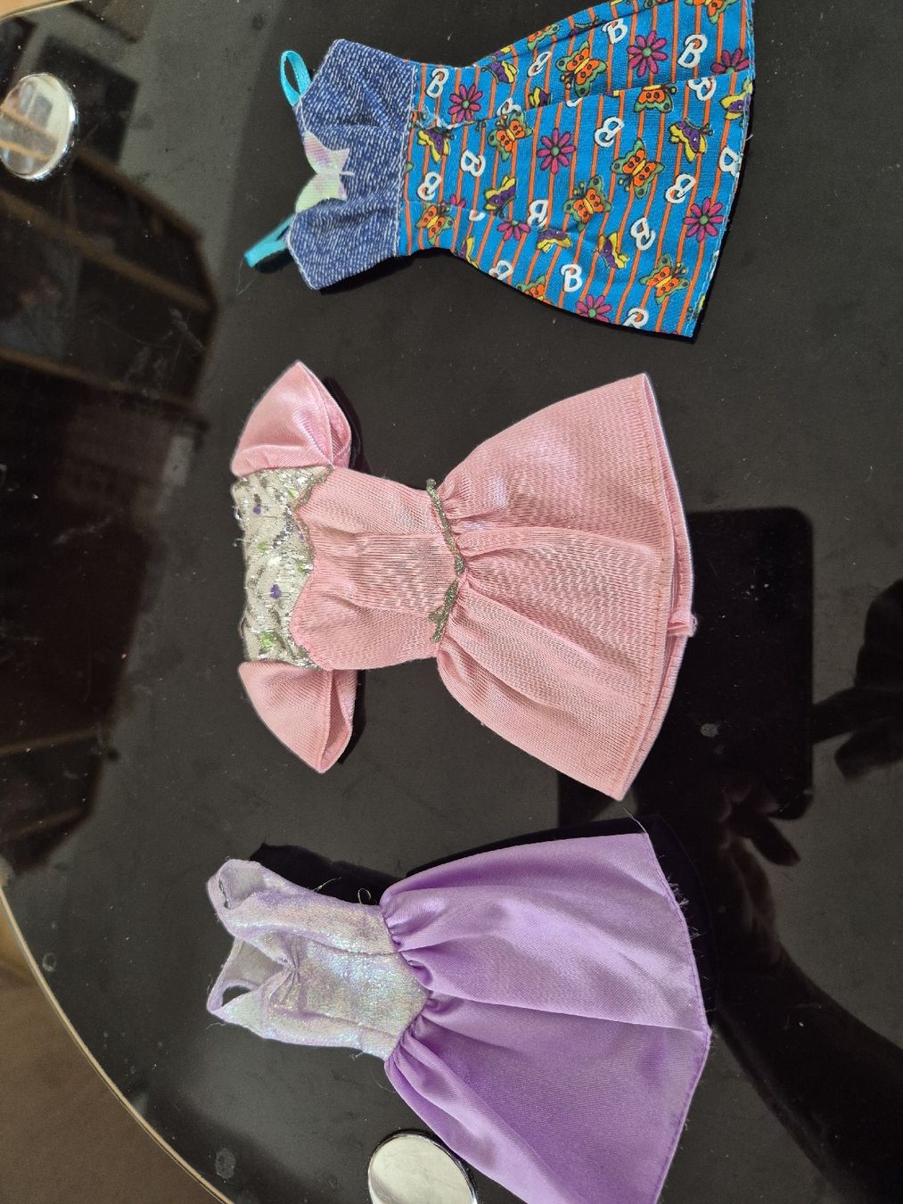 Bambole: Barbiekleider-Set, 3er Pack - Sommerhit – Usato da Aarau venduto da Goldwitch