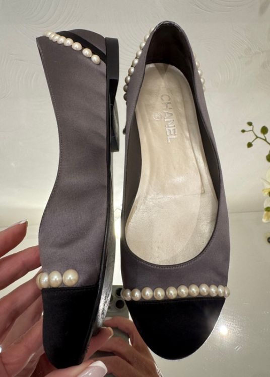 Chanel Chaussures femmes: Ballerinas von Chanel mit Perlen -.40,5 – D'occasion à Steg VS par joa_k2b8 3