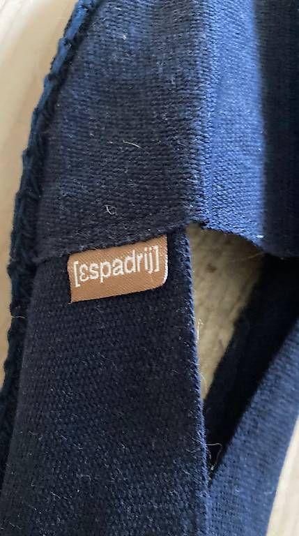 Damenschuhe: Stoffschuhe von Espadrij Grösse 38 – Gebraucht aus Bättwil von tre_tj9g 2