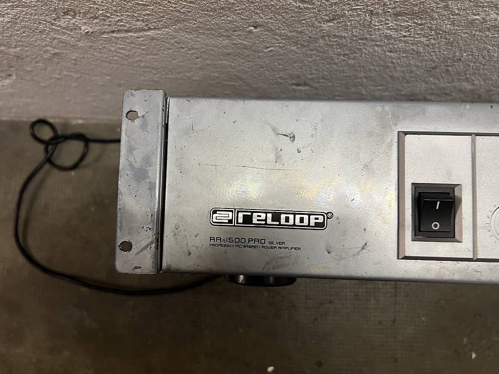 Reloop Amplificatori: Reloop RR1500 PRO pa Endstufe Verstärker – Difettoso da Basel venduto da cos_9k65 2