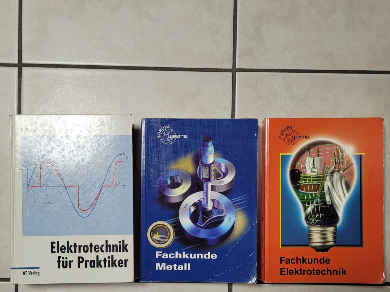 Libri: Fach-Bücher: Metall, Elektro – Usato da St. Silvester venduto da dan_c8f9