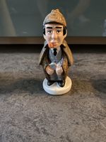 Dekorationsfigur Sherlock Holmes mit Lupe gebraucht