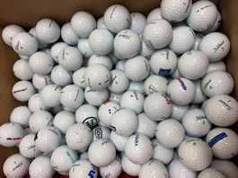 100 Golfbälle Titleist TOUR SOFT (schön) 2018-2019
