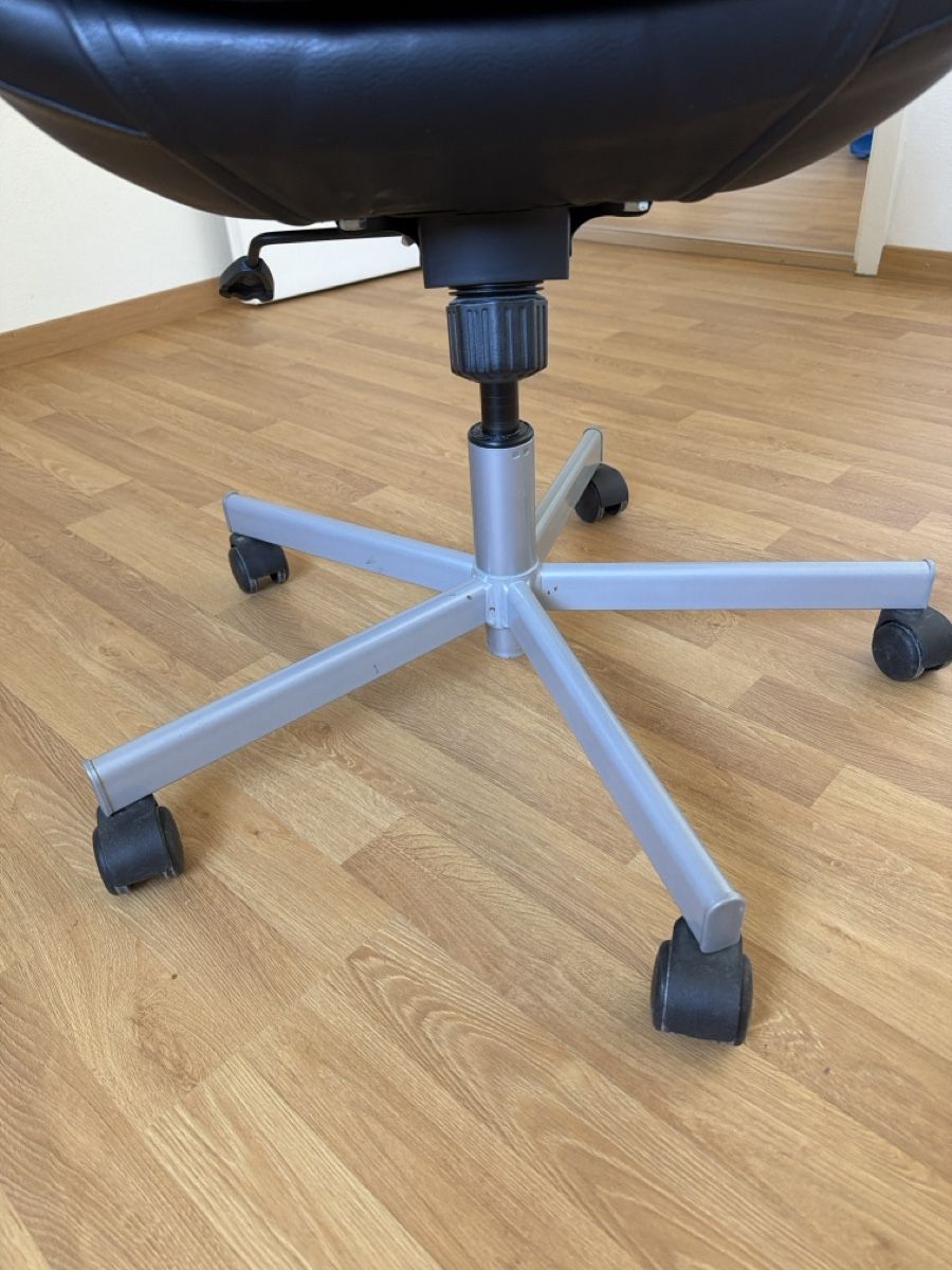 Sessel: Sessel – Gebraucht aus zürich von may_yj9f 4