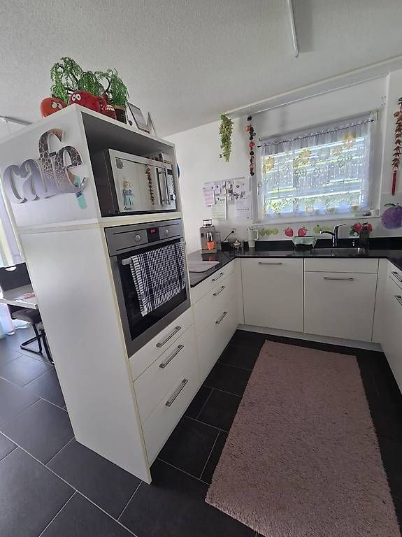 Cucine complete: Komplett Küche mit Geräten von AEG – Usato da Egerkingen venduto da D-Sweety 2