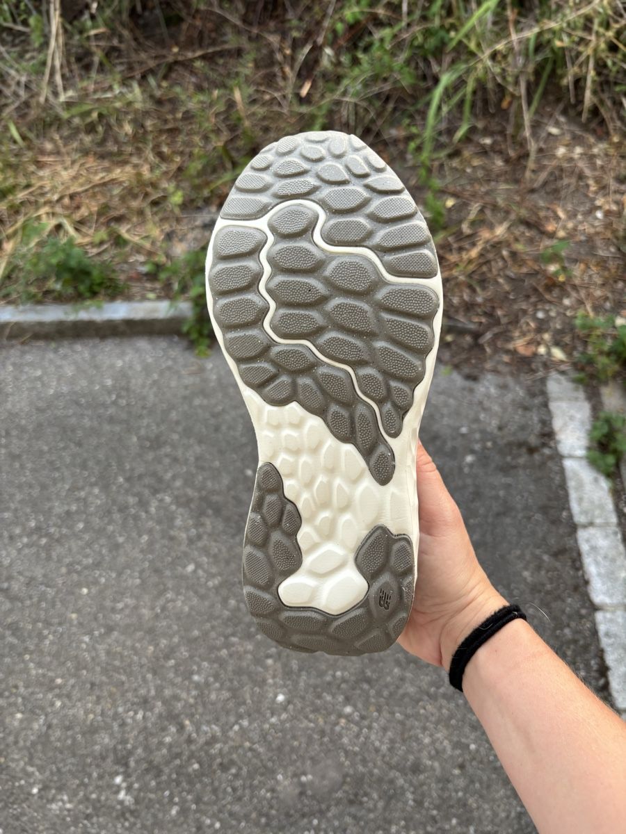 Chaussures femmes: New Balance Arishi V4  – D'occasion à Hinwil par Franzisk08 3