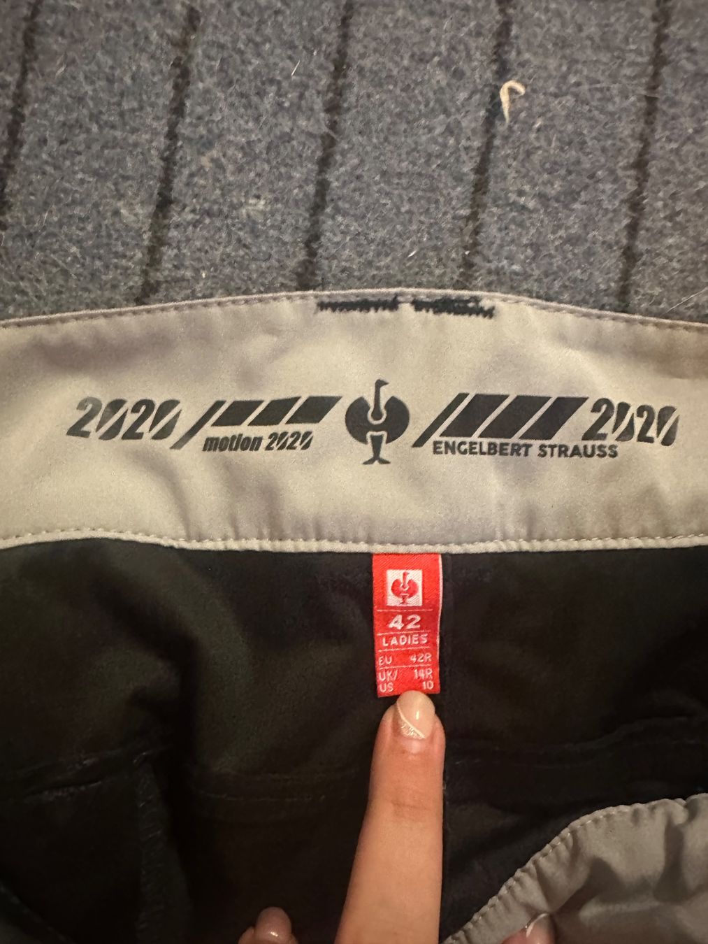 Engelbert Strauss Pantaloni: Engelbert Strauss Damen Regenhose Gr. 42 – Usato da Schaan venduto da Hermine2018 1