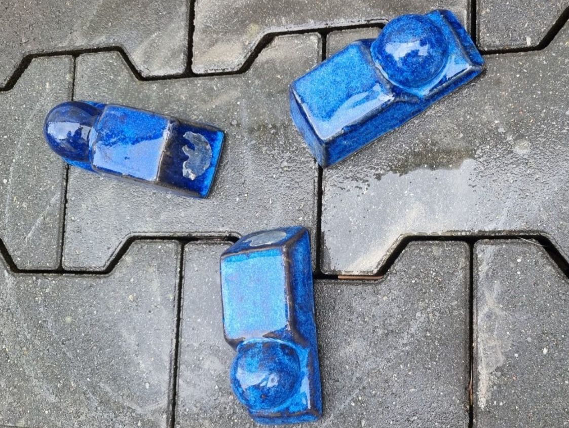 Blumentöpfe: Schöner grosser blau Glasierter Übertopf – Gebraucht aus Lotzwil von  7