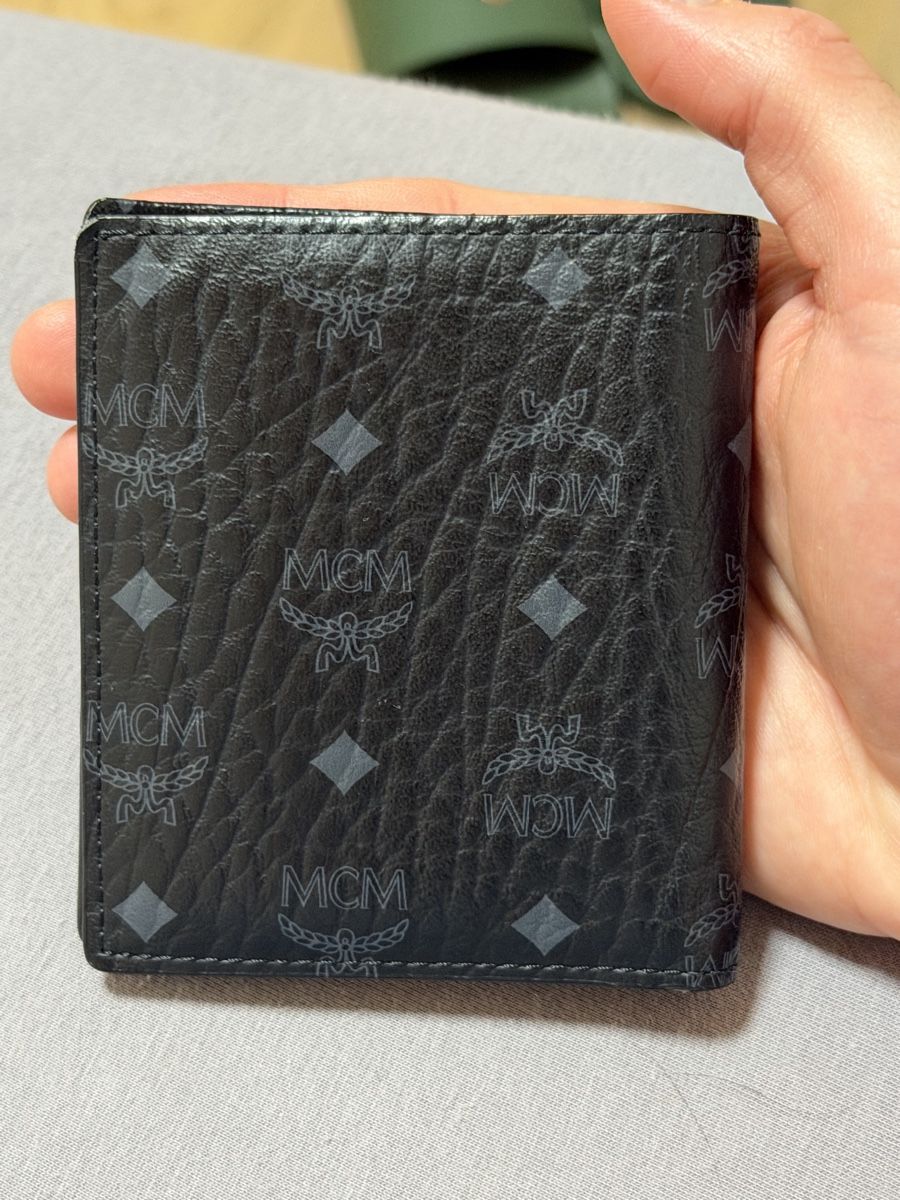 Mcm Portafogli: MCM Portemonnaie  – Usato da Tann venduto da lukas_zh06 1
