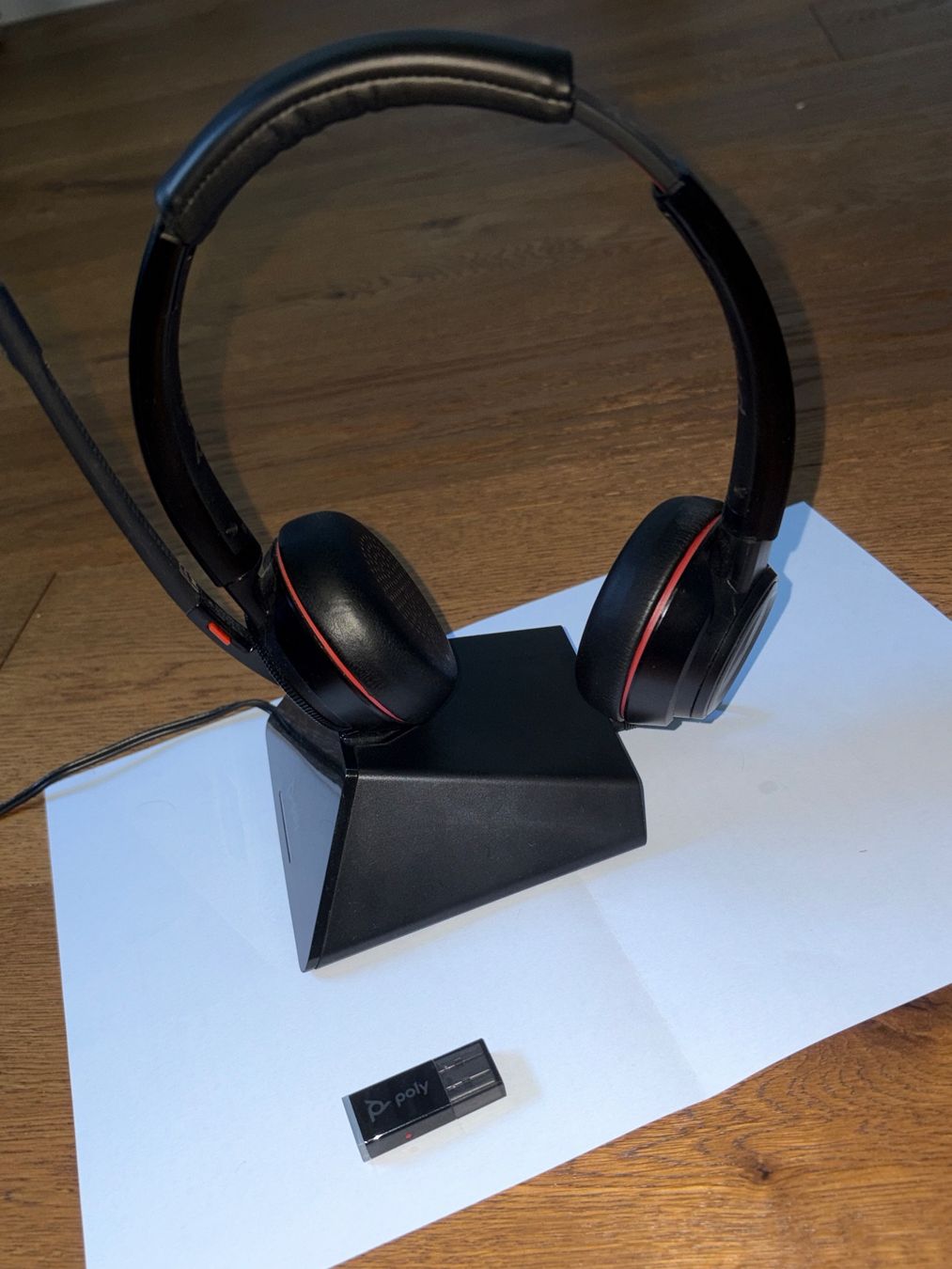 Cuffie: Poly Wireless Headset inkl. Ladestation – Nuovo (secondo la descrizione) da Killwangen venduto da nat_85bb 1