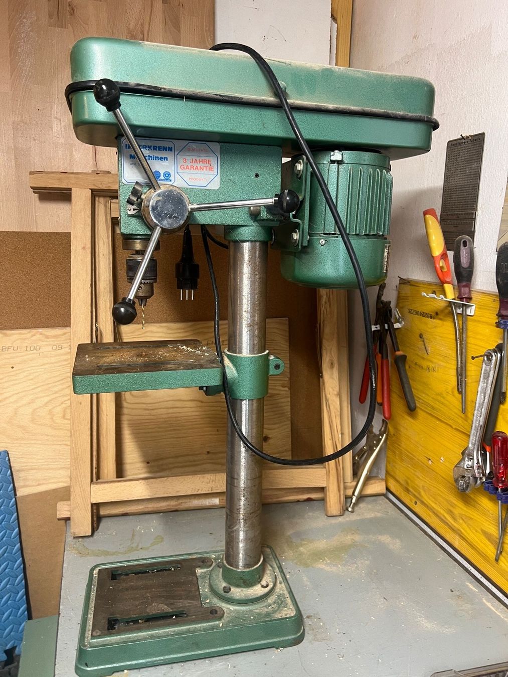 Perceuses: Interkrenn  Säulenbohrmaschine 750W – D'occasion à Schüpfen par kuenzelm