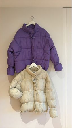 Zwei Puffer Jacken Lila und Beige 42 gebraucht