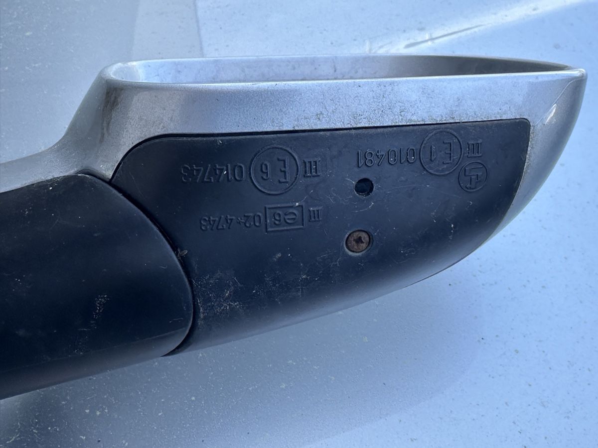 Audi Tutti pezzi di ricambio auto: Audi A3 8L Original Spiegel – Usato da Zug venduto da Fredi_he 4