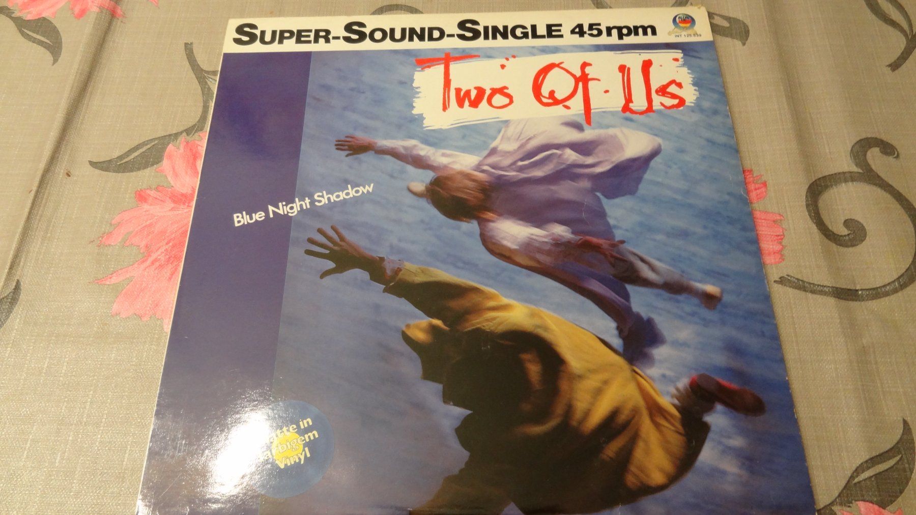 Schallplatten: Two of Us - Blue Night Shadow Special Dance Version – Gebraucht aus Olten von Disc-Ausverkauf 1