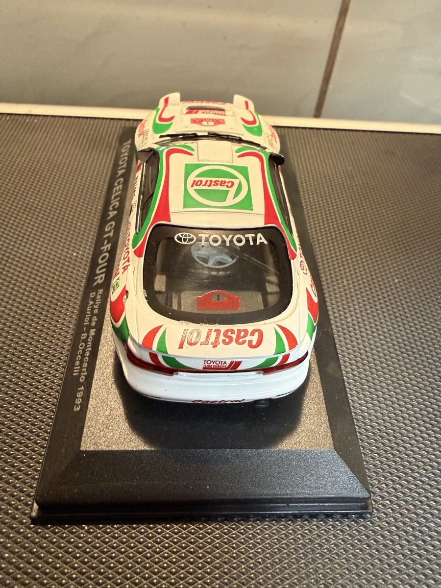 Toyota Modellini d'auto: Toyota Celica GT-FOUR. 1993.  1/43 – Usato da Versoix venduto da Jeannot57 4