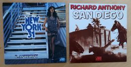 RICHARD ANTHONY - 2 VINYL SINGLES (VG+)