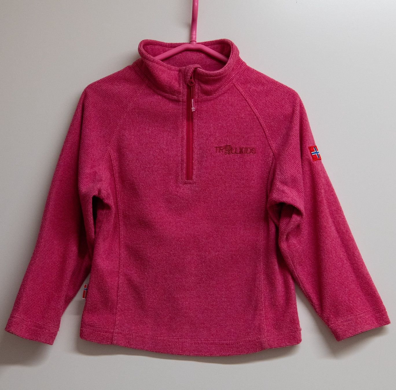 Pulls et sweat-shirts: Fleecepullover von Trollkids, Gr. 110 – D'occasion à Meilen par luca70