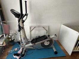 Crosstrainer Elliptical Fitness Gerät