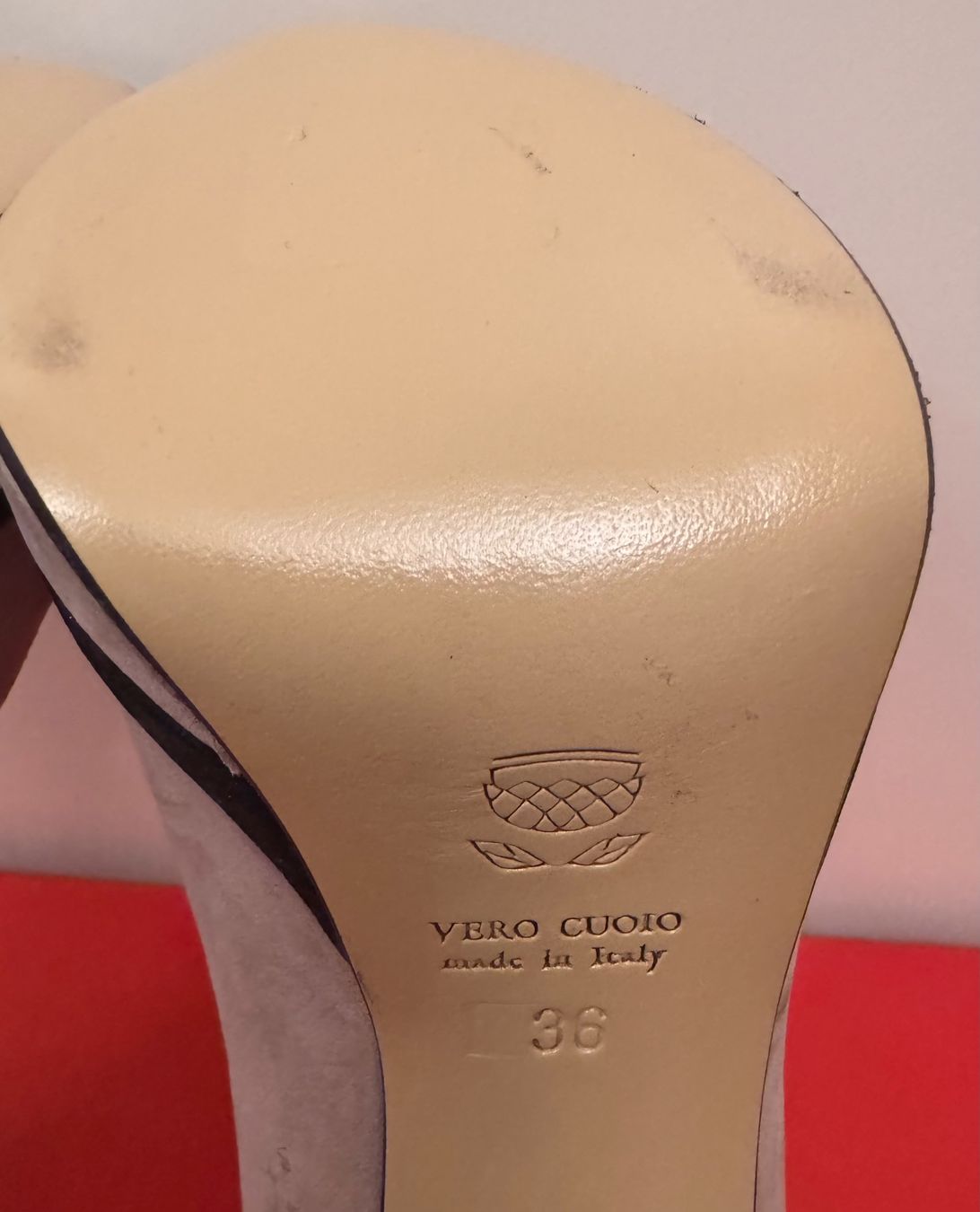 Navyboot Damenschuhe: Navy Boot Peeptoe Pumps mit Absatz, beige, Gr. 36 – Neu (gemäss Beschreibung) aus Zürich von Bertis5 5