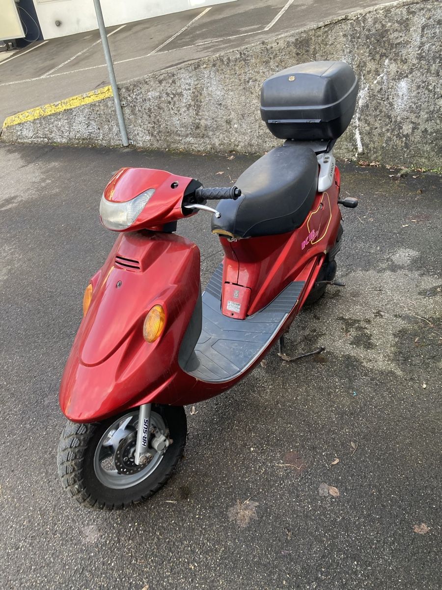Kymco Scooters: Kymco KB50 – Defekt aus Gossau SG von  1