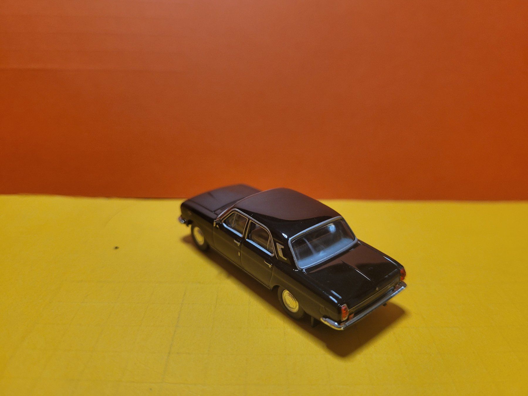 Herpa Modellautos: Wolga M24  Herpa  1:87 – Neu und originalverpackt aus Domdidier von Bimbo57 5