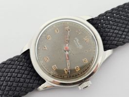 Musette Resist Vintage Militär Herrenuhr Handaufzug