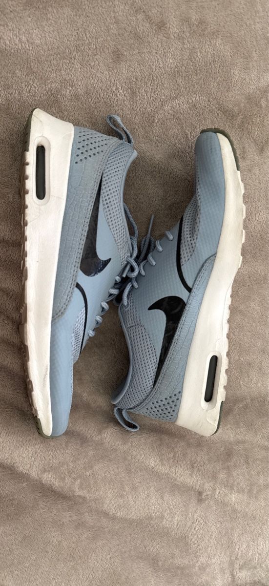 Nike Scarpe da donna: Nike Air Max Thea, hellblau – Nuovo (secondo la descrizione) da Zürich venduto da pmorger01