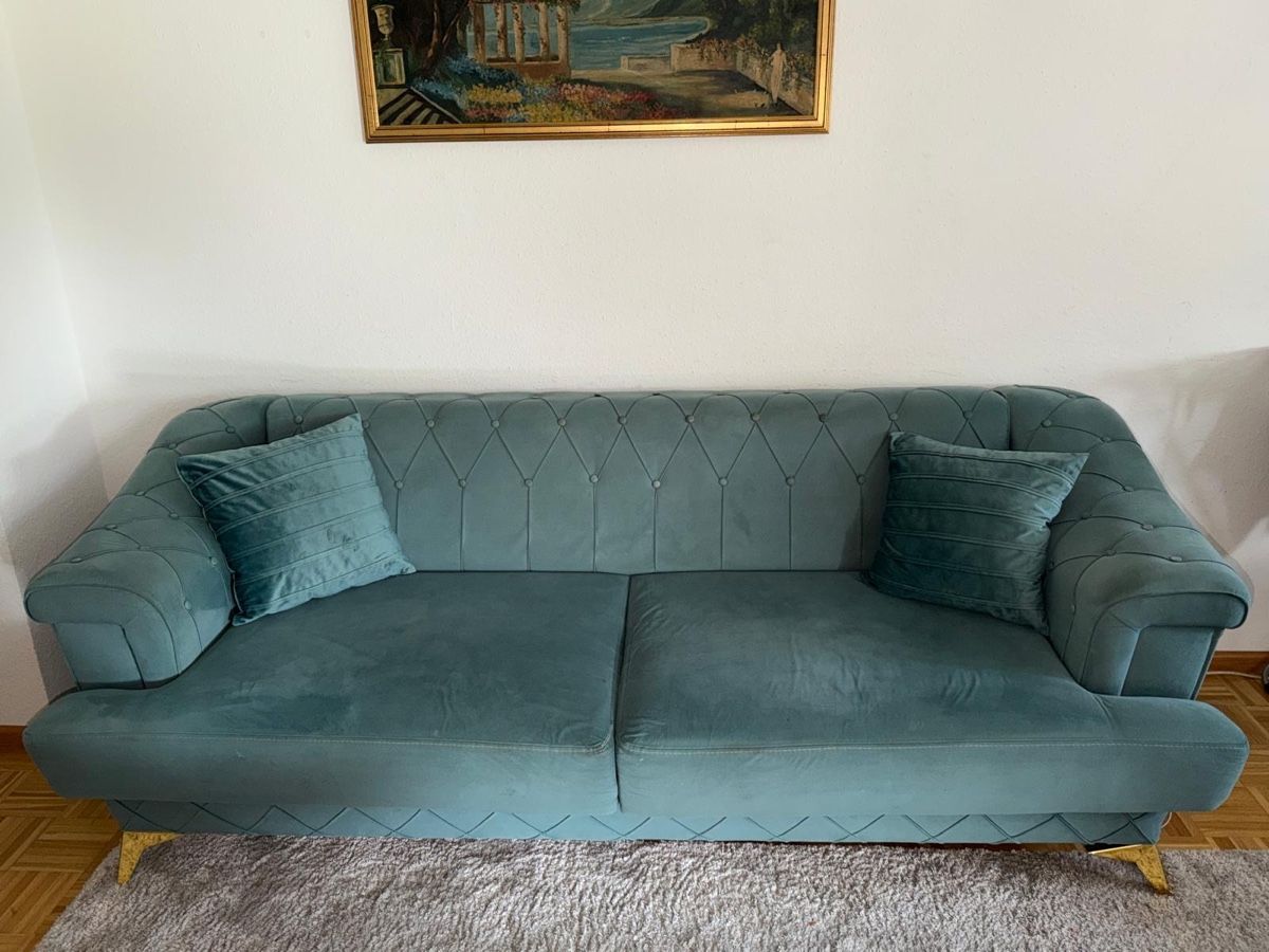 Divani: 2 schöne Sofas / Couch mit Schlafmöglichkeit – Usato da Schaffhausen venduto da FA1304