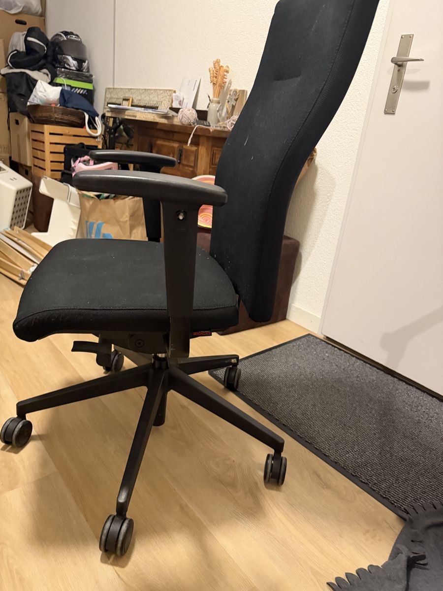 Sitag Sedie: Sitag BüroStuhl Ergonomisch – Usato da Kaiseraugst venduto da NalanUenal 1
