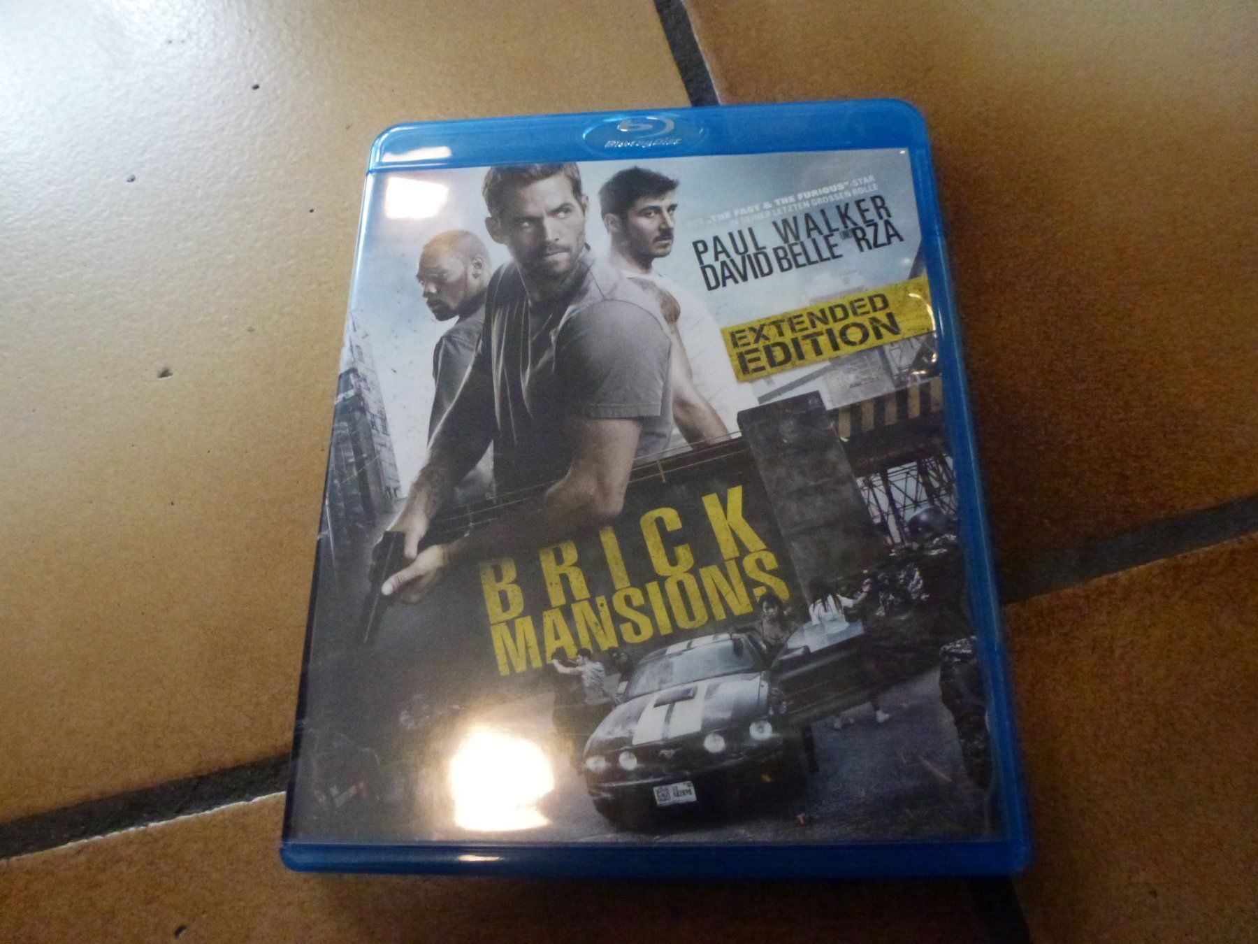 Tutti i DVDs: Brick Mansions (BLU-RAY) – Usato da Olten venduto da Disc-Verkauf