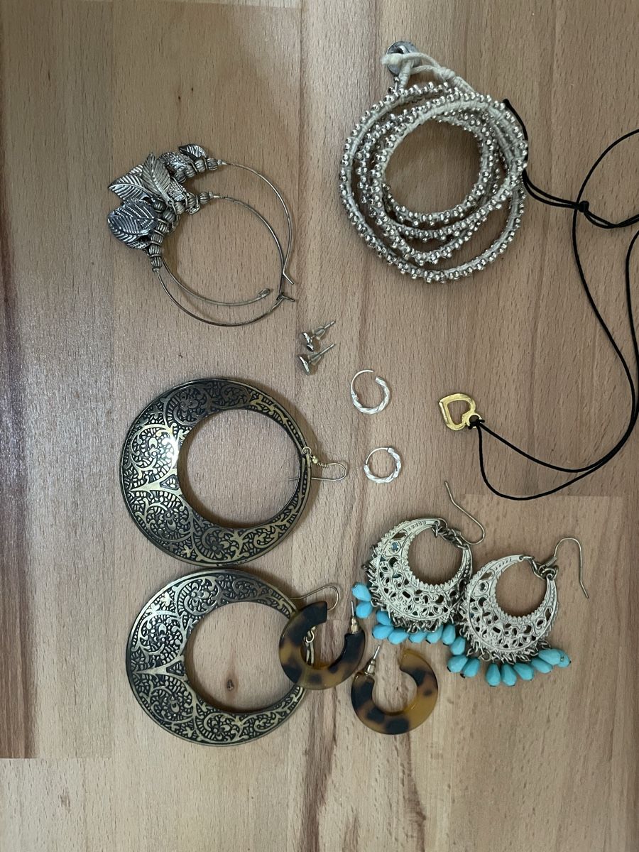 Orecchini pendenti & Orecchini a lobo: Modeschmuck (Set) – Usato da Rütihof venduto da schnigobert.schni