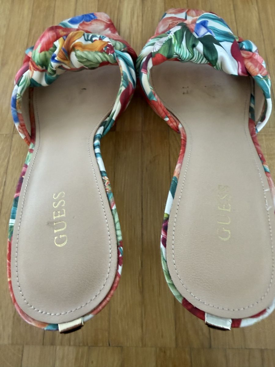 Guess Scarpe da donna: GUESS Kitten Heel Absatzschuhe – Usato da Wallisellen venduto da galgiu 4