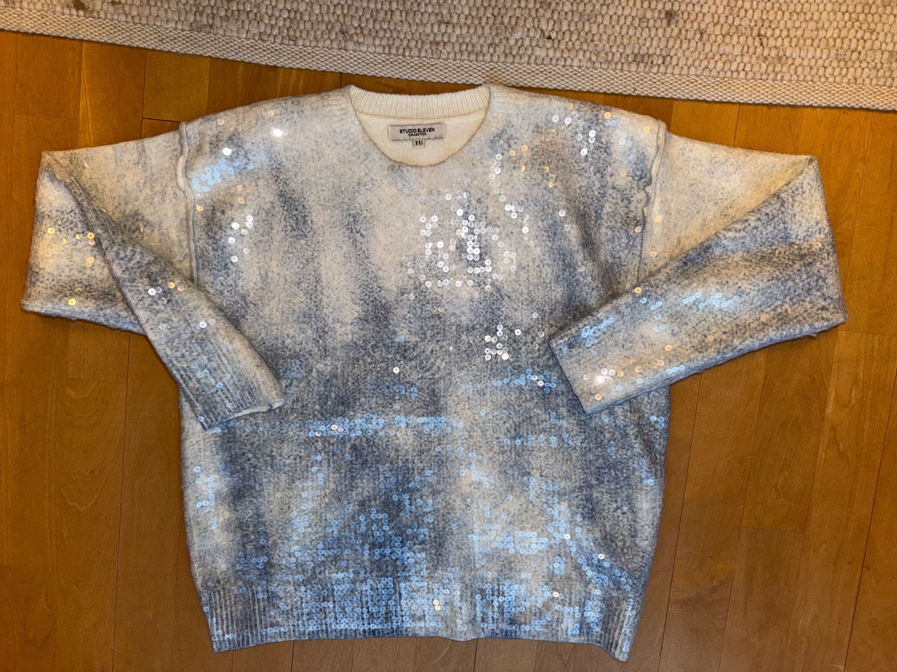 Maglioni & Felpe: Pullover STUDIO ELEVEN TU Jeansblau Pailletten neu – Nuovo (secondo la descrizione) da Dornach venduto da samuti