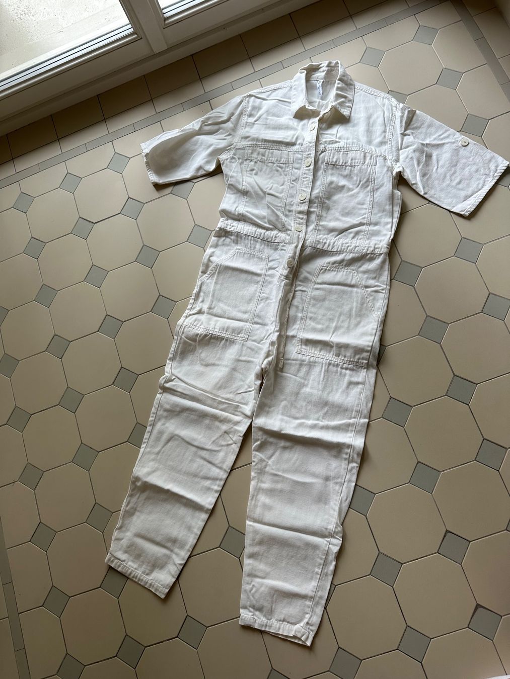 Tute: Zara Overall – Usato da Zürich venduto da aow_8p7m