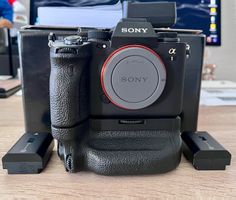 Sony A1 top Zustand mit Sony Grip