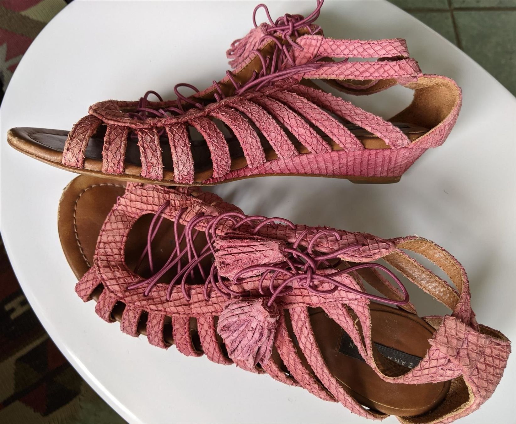Zara Scarpe da donna: ZARA : Sandales en cuir rose façon python 40 – Nuovo (secondo la descrizione) da Petit-Lancy venduto da lilycerise 1