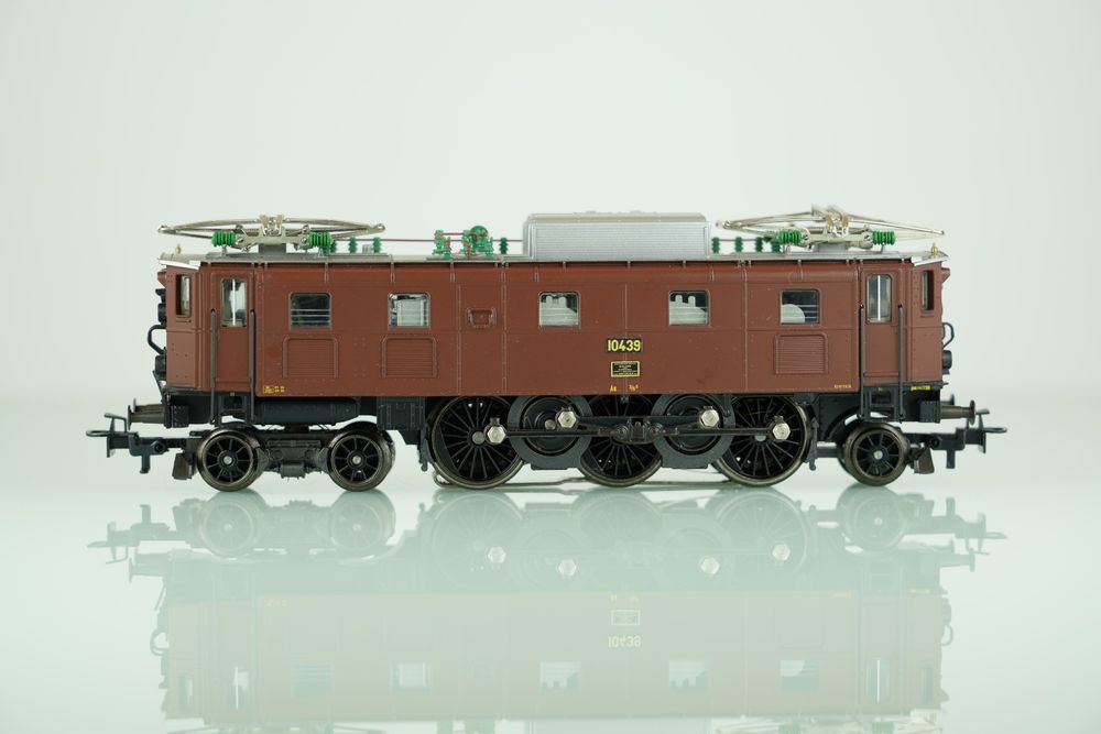 Märklin Trains électriques: Märklin 3351 – Neuf avec emballage d'origine à Cham par Spezialch
