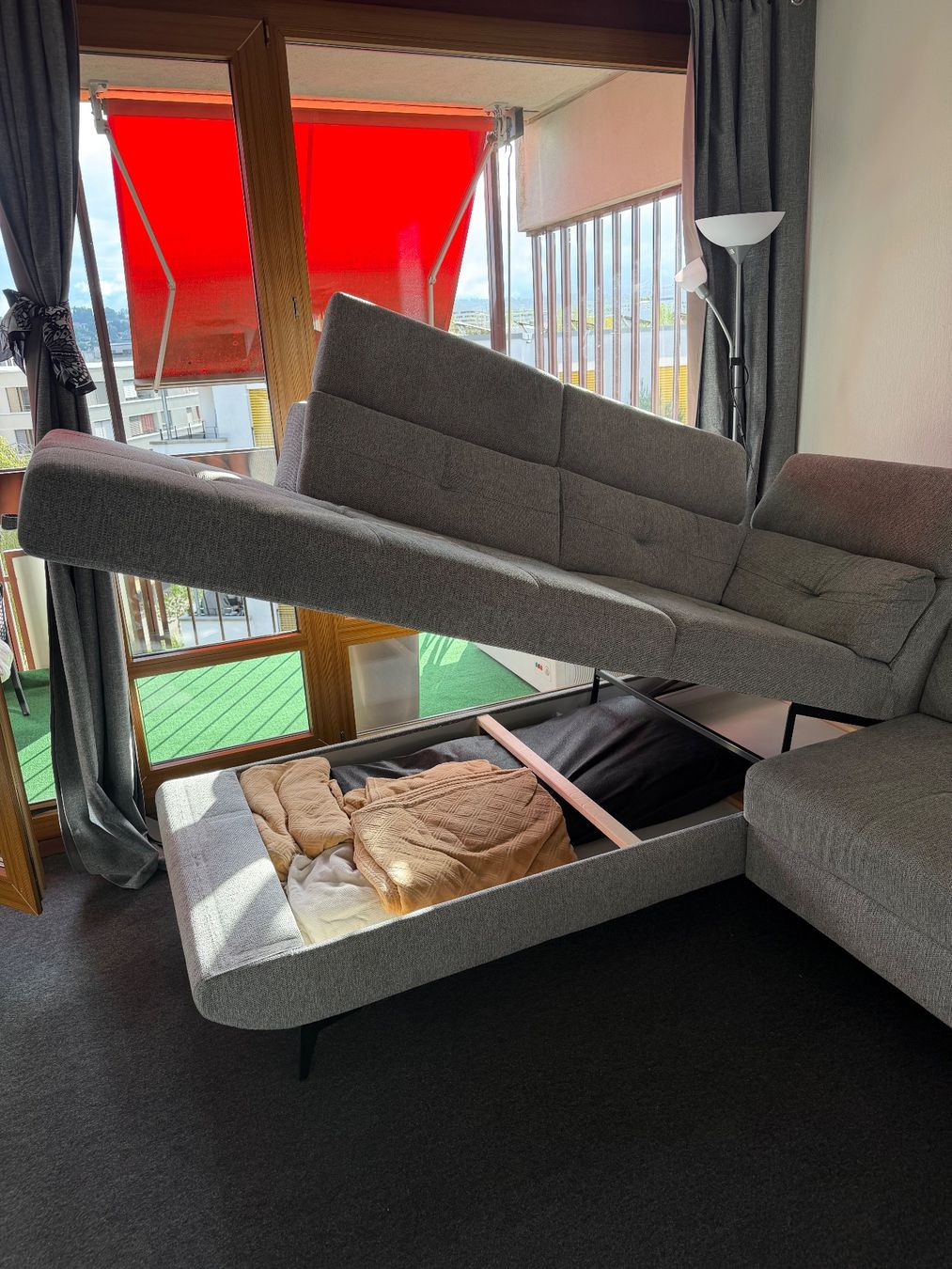 Sofas: Canapé d'angle SKAGAF – D'occasion à Lausanne par tes_8pn7 3