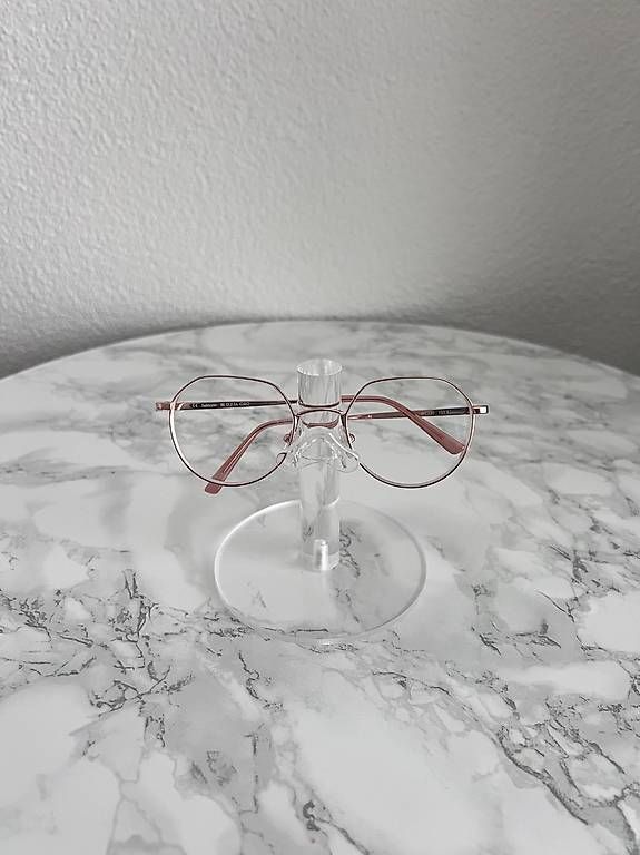 Supporti a parete: Brillenhalter (ohne Brille) – Usato da Solothurn venduto da sl_27