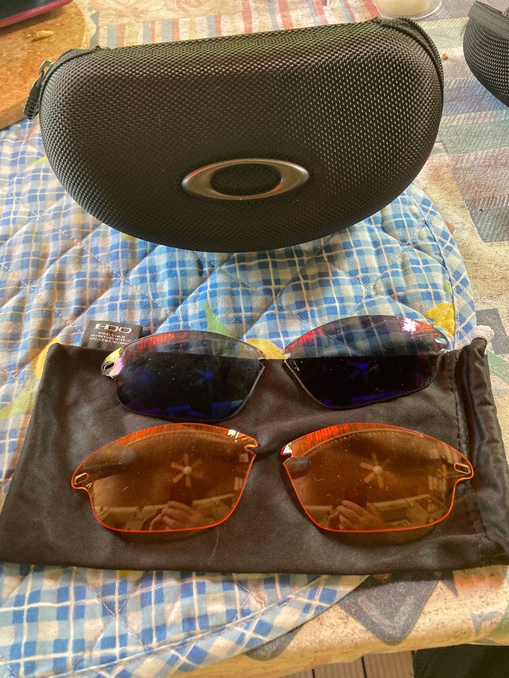 Oakley Occhiali & Lenti: Oakley Ersatzgläser Set mit Etui fast jacket – Usato da Turbenthal venduto da littledevil71