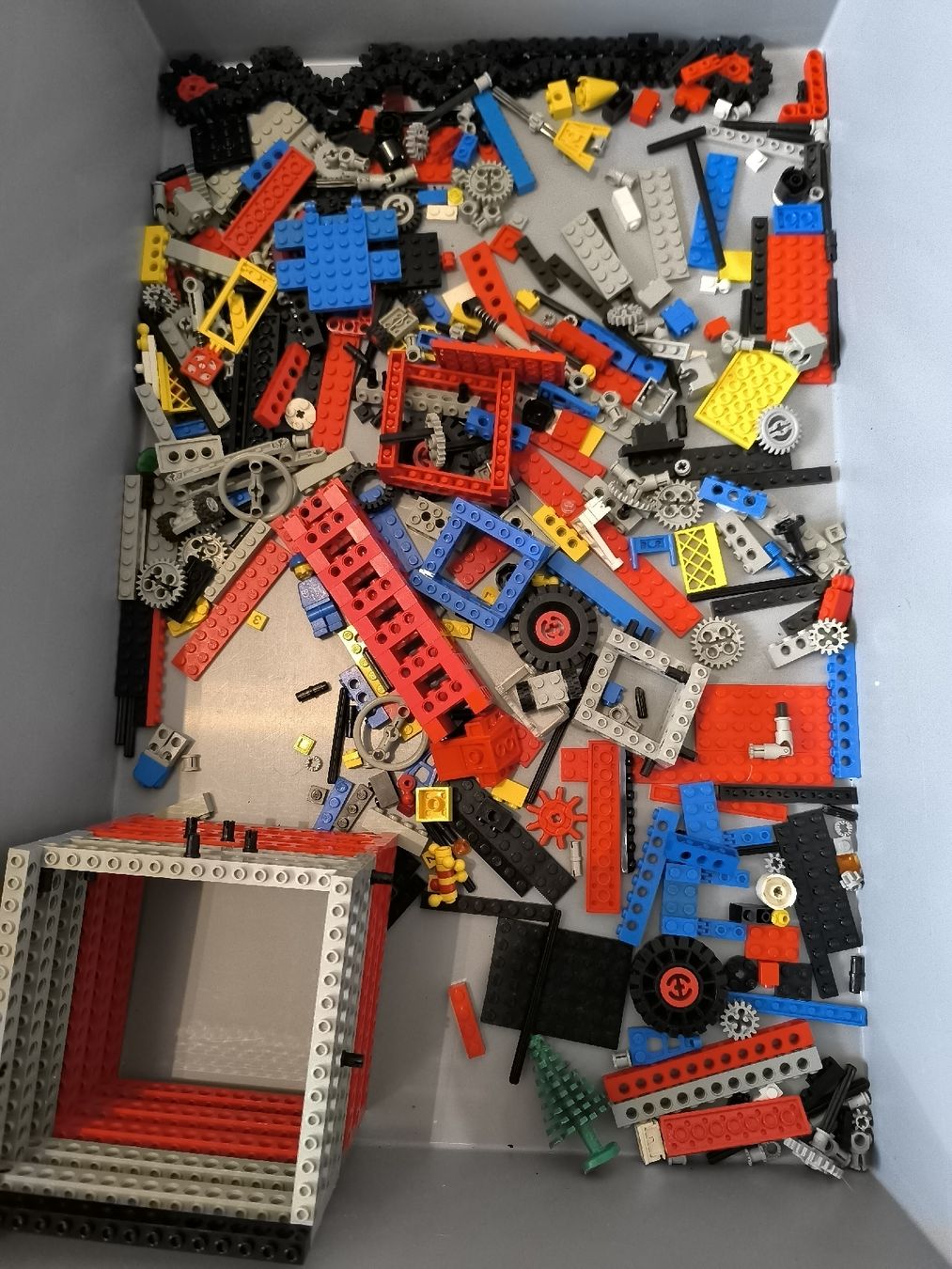 Lego Giocattoli: Lego Technic Teile div. (770 Gramm) – Usato da Oberburg venduto da e-swat 5