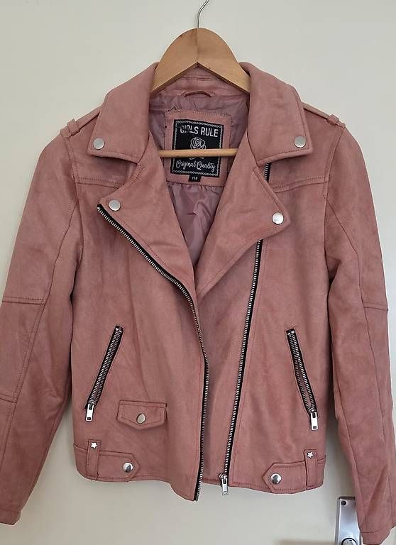 Jacken: Veste – Gebraucht aus Veyrier von car_6c5z 1