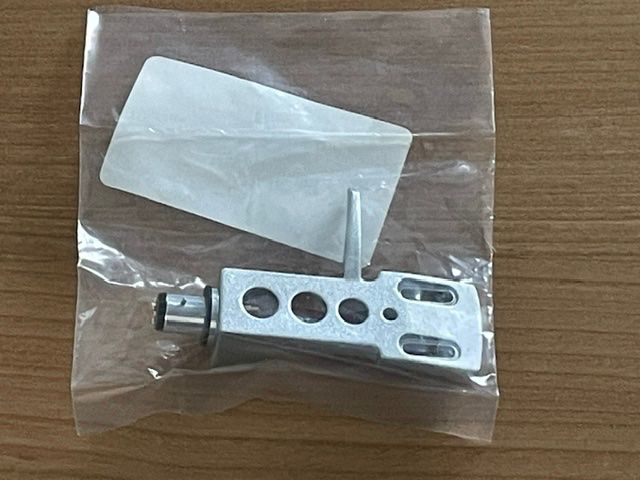 Giradischi: HEADSHELL MIT KABEL - SME ANSCHLUSS - SILBER - NEU – Nuovo e nell'imballaggio originale da Fahrwangen venduto da Swirl2