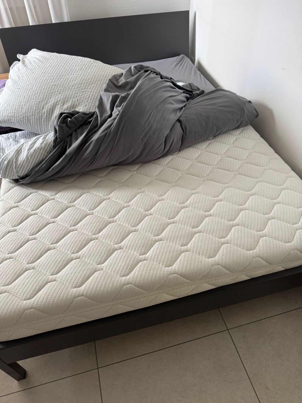Interio Betten: Bett 140cm mit Matratze und Lattenrost – Gebraucht aus Altendorf von TanjaLanz 3