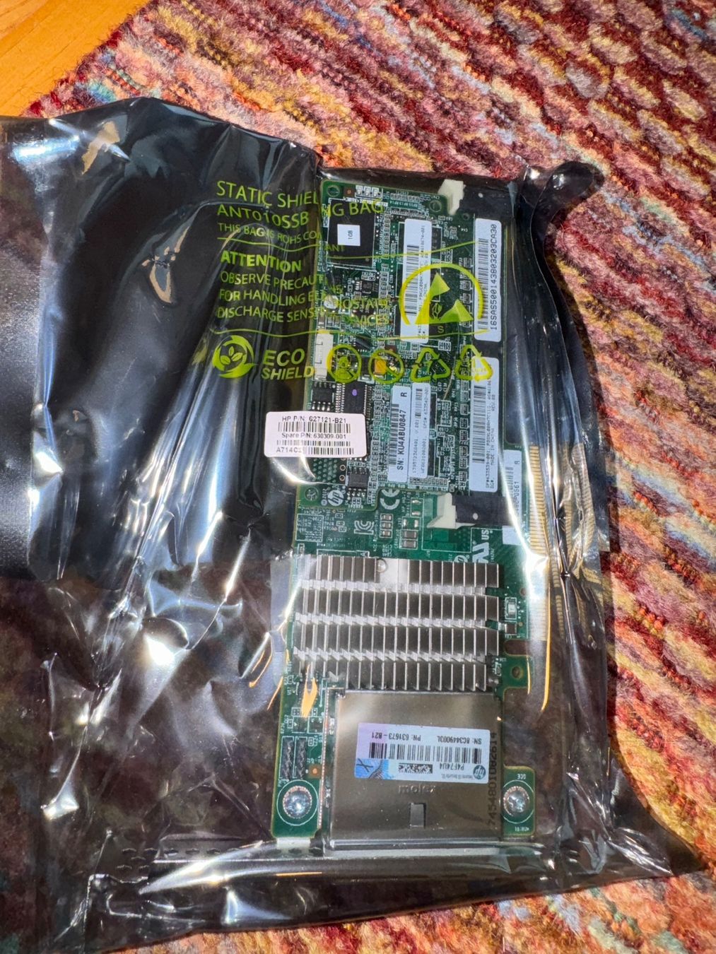 Server: HP Smart Array P421/1GB FBWC Controller P/N: 631673-B21 – Nuovo e nell'imballaggio originale da Wettswil bei Zürich venduto da Trubarus 4