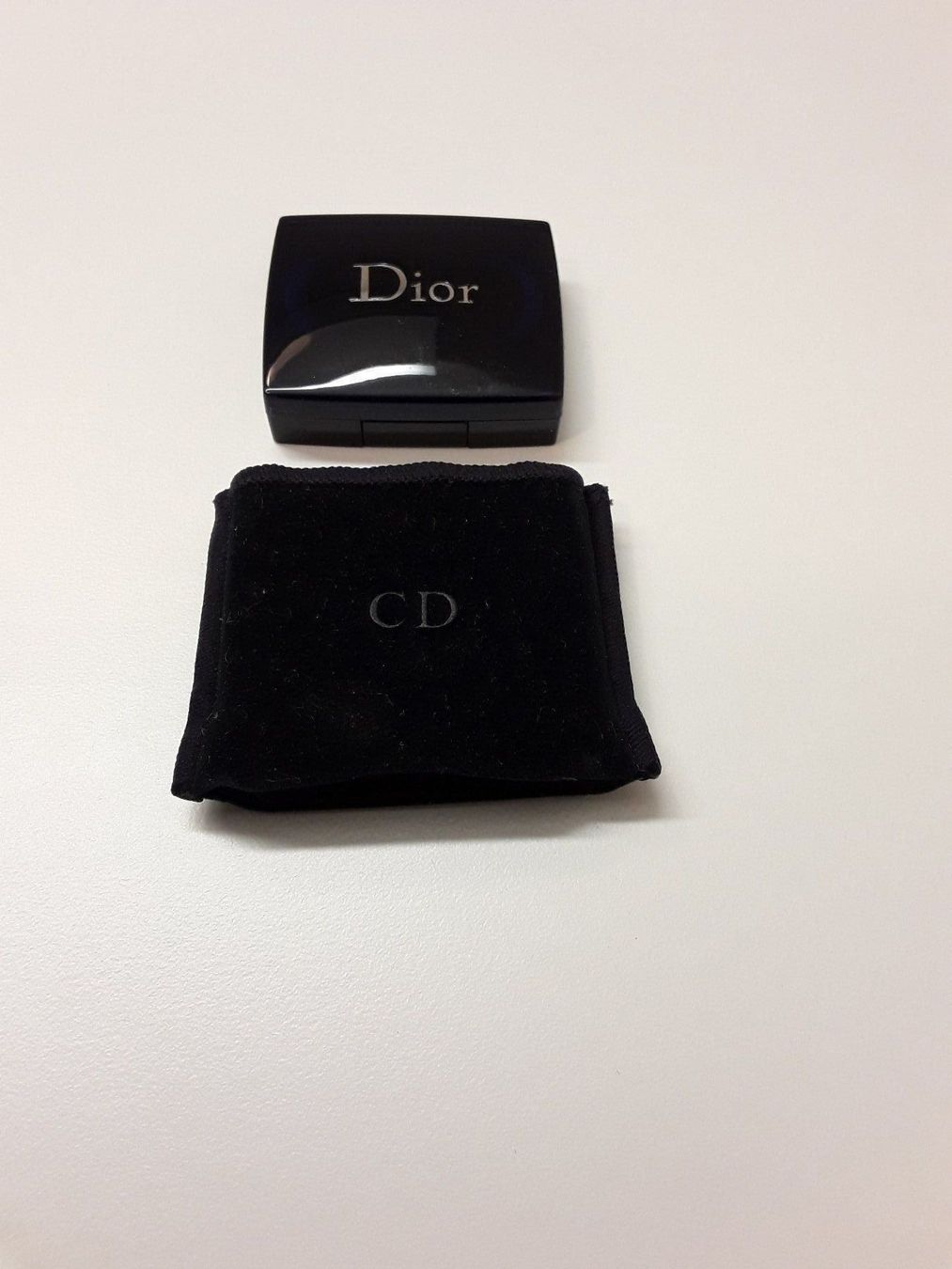 Make-up: Lidschatten von DIOR – Gebraucht aus Wallisellen von Wallisellen77 2