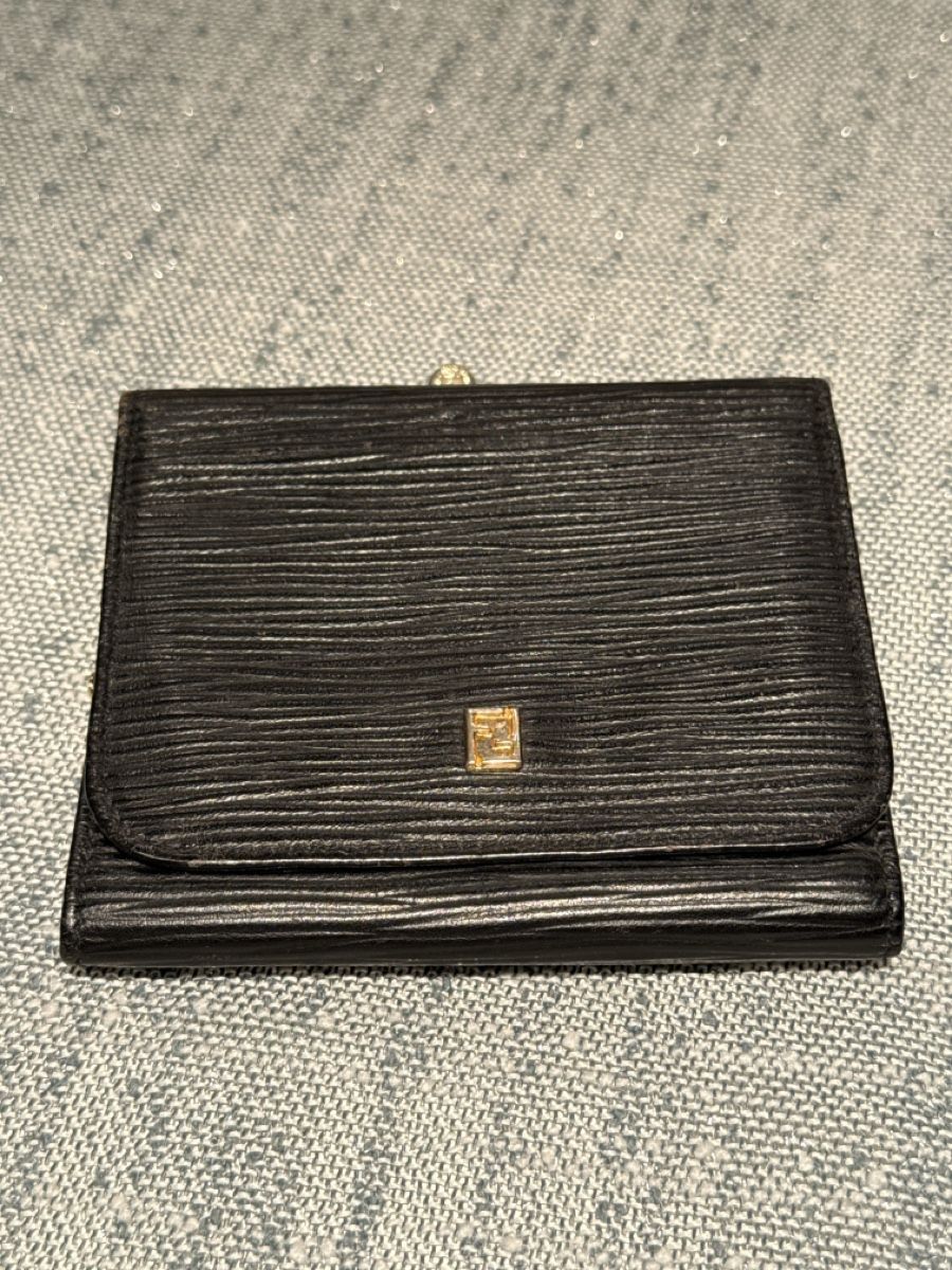 Fendi Portamonete: Fendi Wallet Vintage – Usato da Zürich venduto da salifali