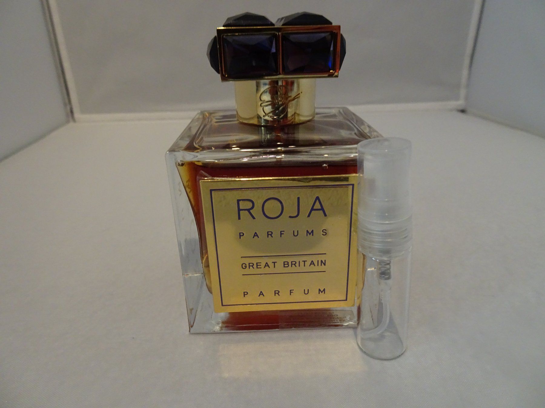 Roja Profumi & Eau de Toilette: Roja - Great Britain     //   2ml Probe – Usato da Frenkendorf venduto da Sakima1