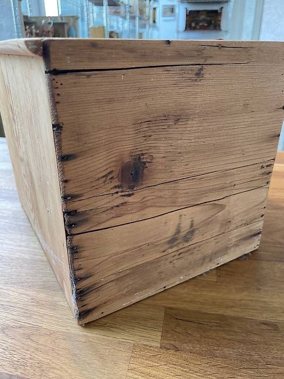 Articoli in legno: Schubladenmöbel klein, Schränkli, Schmuckkästchen. – Usato da Worben venduto da Retog777 3