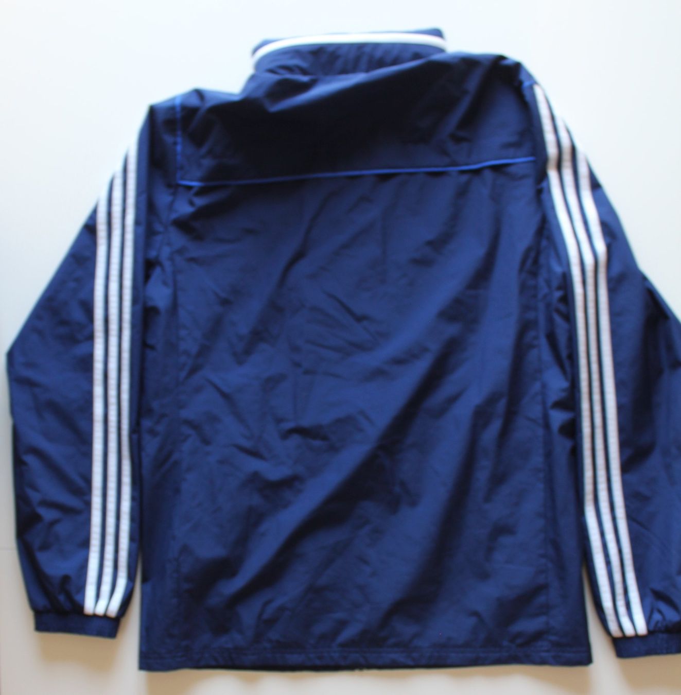 Adidas Giacche: Veste Adidas bleu t.M – Nuovo (secondo la descrizione) da Peseux venduto da Gilloss 4